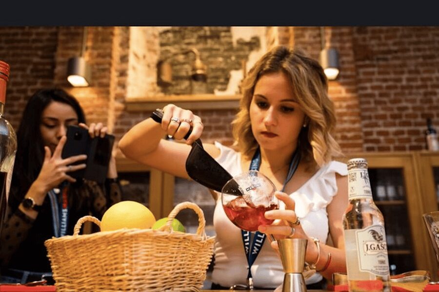 #1 Benidorm Club Crawl with Free Drinks & VIP Entry - Key points to know before booking