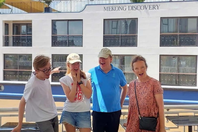 2-Day Mekong Delta Luxury Group Tour from Ho Chi Minh City - Guides, language, and group comfort