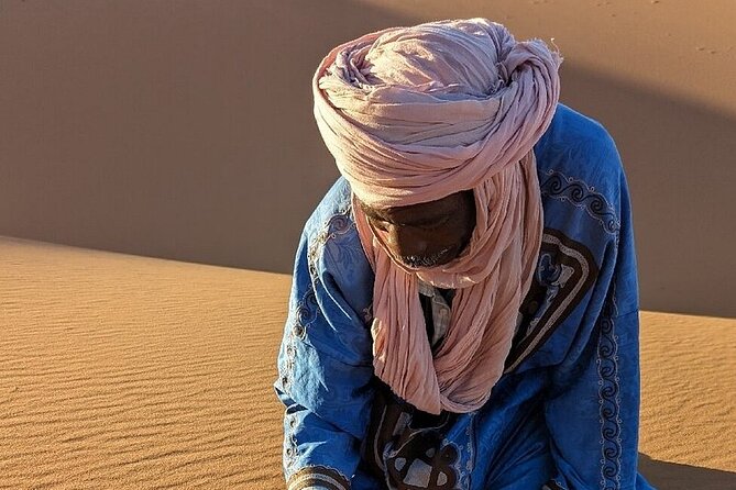 2-Days Desert Tours from Fes with Overnight in Luxury Camp - Sunrise, breakfast, and the return by camel