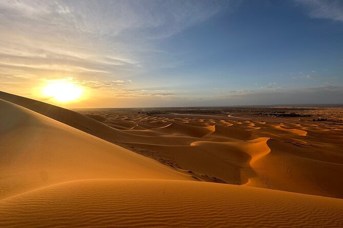 2 Days Luxury Magic Morocco Desert Tour From Fes To Fes - Dinner, camp, and a night beneath the stars