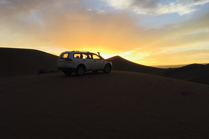 2 Days trip to erg chigaga and spend night at the luxury Camp - Taznakht offers a useful optional carpet stop