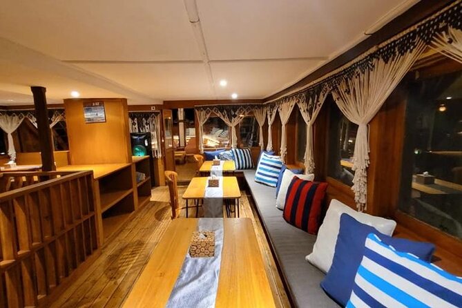 3 Days Deluxe Boat Private Cabin Sailing Trip in Komodo Island - Day two: Padar, Pink Beach, and Komodo dragons