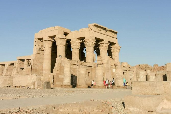 4-Day 3-Night Nile Cruise from Aswan to Luxor - Luxury Tour - Day 4: Karnak and Luxor Temple before noon