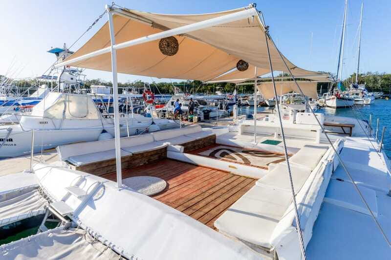 4 Hour Turtle Sanctuary Experience on a Luxury Catamarán - A sunset ride back to Cozumel