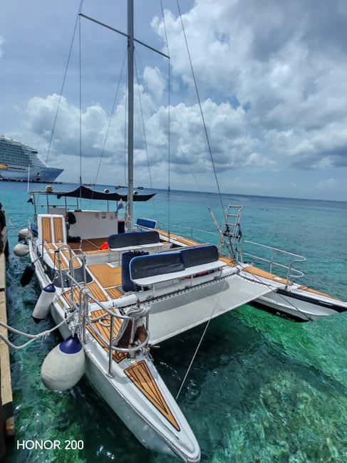 4 Hour Turtle Sanctuary Experience on a Luxury Catamarán - Weather, safety, and who should skip it