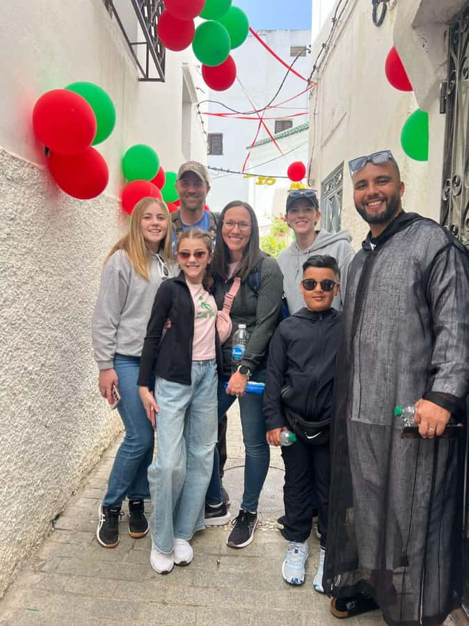 4 Hours Deluxe Guided Tour of Tangier + A tour with camels - Guides, transport, and the private-tour question