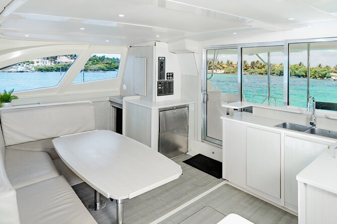 4H Luxury 44' Catamaran All-Inclusive in Tulum & Playa del Carmen - What the private price really means
