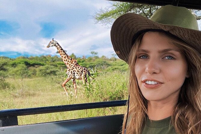 5 Days Best of Tanzania Luxury Safari Northern Circuit - Meals, lodges, and the meaning of luxury