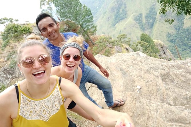 5 Days Tour in Sri Lanka (Hotels with Breakfast & Luxury Car) - What the $400 price really buys you