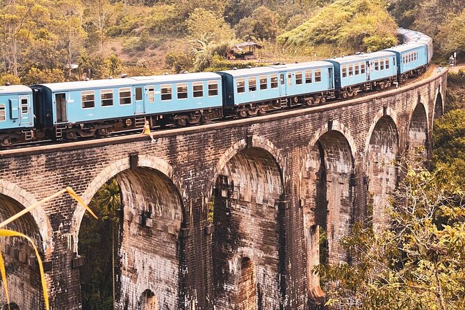 7 Days Tour in Sri Lanka Hotels with Breakfast and Luxury Car - Day 3: Dambulla and Kandy’s sacred center