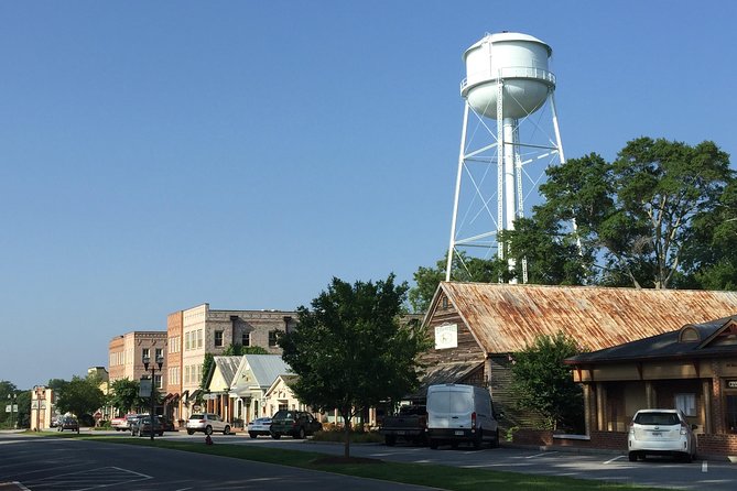 7-Hr The Walking Dead Private VIP Tour in Atlanta and Senoia with Transportation - Walkers, the hospital, and the CDC