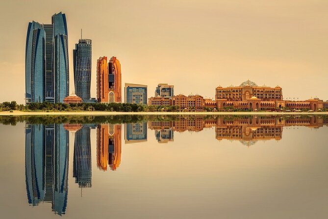 Abu Dhabi Premium Full-Day Sightseeing Tour From Dubai - Heritage Village offers a short look at older Abu Dhabi
