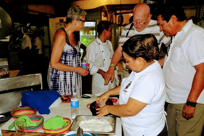 Acapulco Flavors Masterclass MarketTour Cooking &Premium Tastings - What the $148.99 price really covers