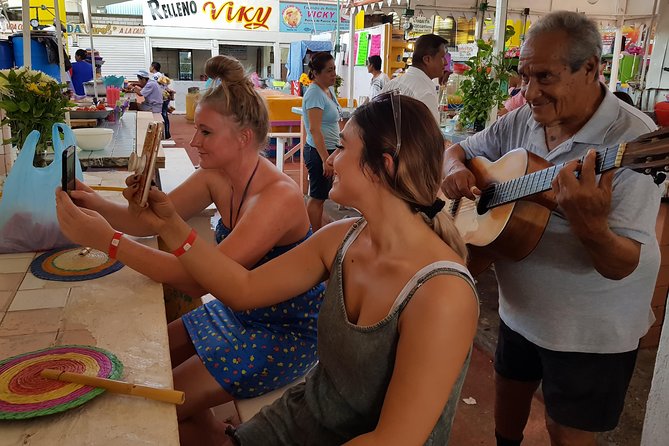 Acapulco Flavors Masterclass MarketTour Cooking &Premium Tastings - Who will enjoy this Acapulco food day