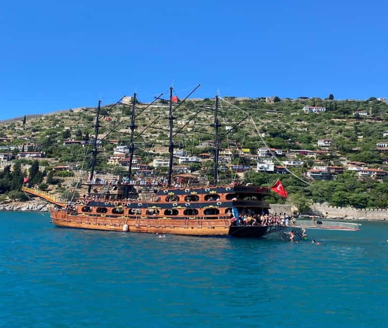 Alanya: Luxury Pirate Boat with Lunch & Unlimited Drinks - Three Swim Stops Along the Mediterranean Coast