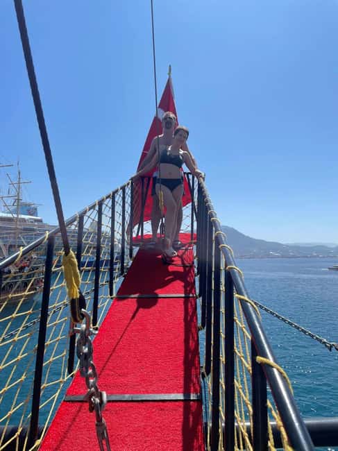 Alanya: Luxury Pirate Boat with Lunch & Unlimited Drinks - Who Will Enjoy This Pirate Cruise Most?