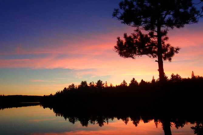 Algonquin Park 3-Day Deluxe Camping & Canoeing Adventure - Food, guides, and group atmosphere