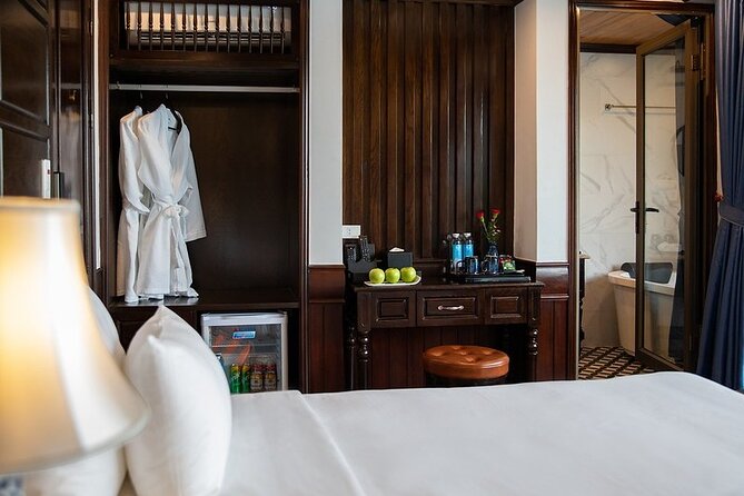 All-Inclusive 2 Day/1 Night Halong Luxury Cruise, Meals, Cave, Kayaking,Swimming - The long road from Hanoi to the harbor