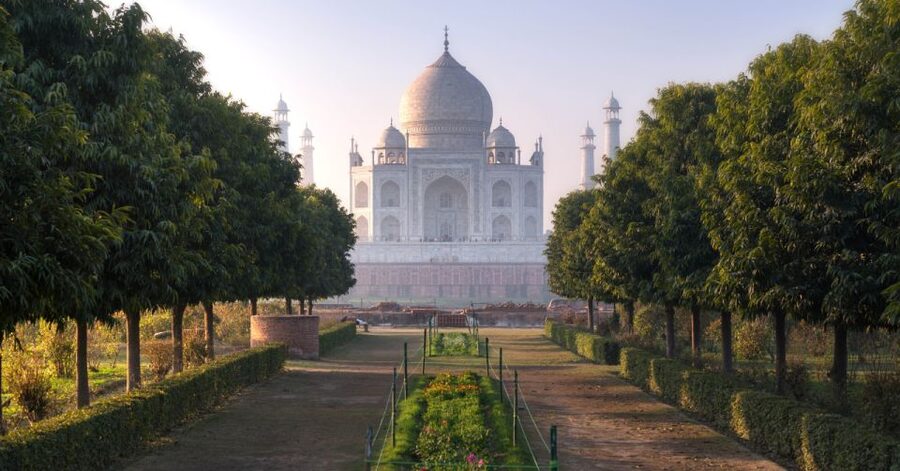 All Inclusive Private Taj Mahal Luxury Tour from Delhi - Who should book this tour?