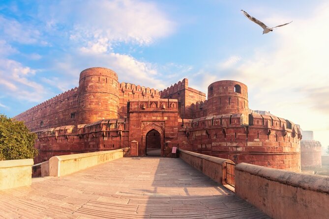 All Inclusive Private Taj Mahal Luxury Tour from Delhi by Car - Agra Fort and the story behind the monument