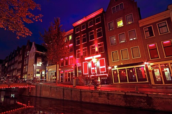 Amsterdam Luxury Boutique Boat tour with Unlimited Beer and Wine - Key points at a glance