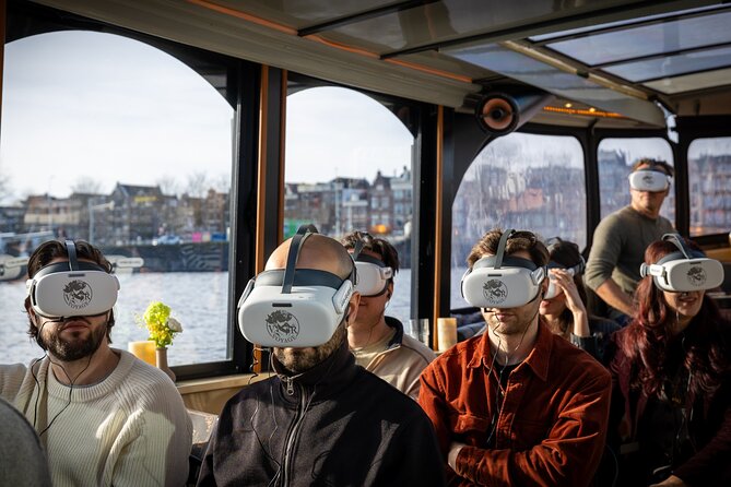 Amsterdam: Luxury Canal Cruise with Historic VR Experience - The first historic shift: Amsterdam’s elite homes