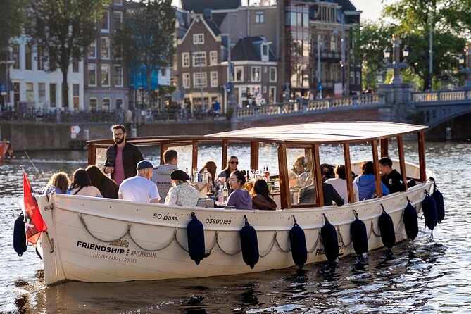 Amsterdam: Luxury Light Festival Cruise Unlimited Drinks Included - The boat: comfort depends on the departure