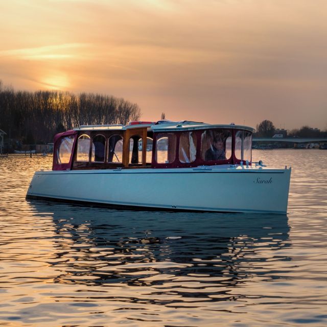 Amsterdam: Luxury Private Boat Tour - A quiet ride on a 100% electric boat