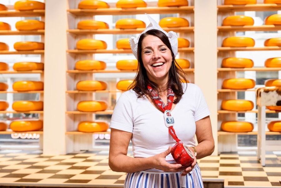 Amsterdam: Premium Henri Willig Cheese Tasting Experience - Key things to know before you book