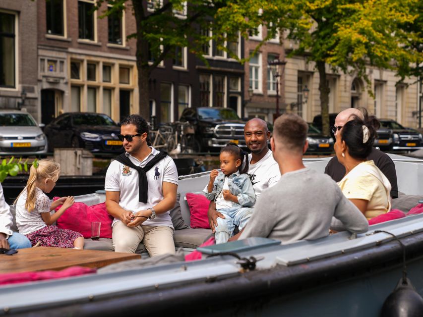 Amsterdam: Private Luxury Cruise with BBQ and Drinks - Is $701 good value for up to 10 people?