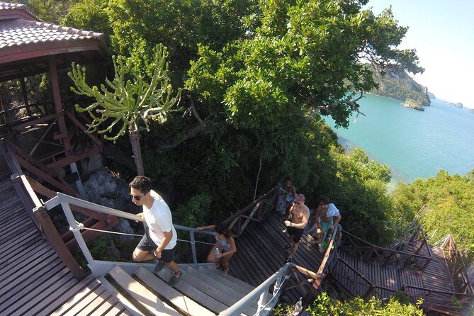 Angthong National Marine Park VIP Small Group Tour - Cruising past the limestone islands