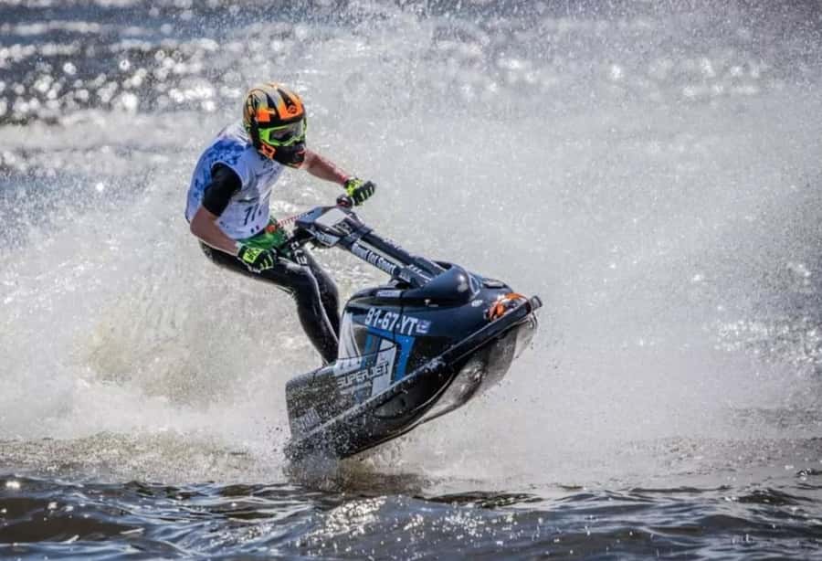 Arabian Gulf Jet Ski Adventure – Ride the Blue Waters - The best time to ride