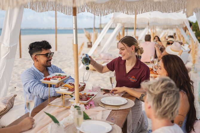 Aruba Eagle Beach Romantic Sunset Picnic in a Luxury Cabana - Proposals, anniversaries, and family celebrations