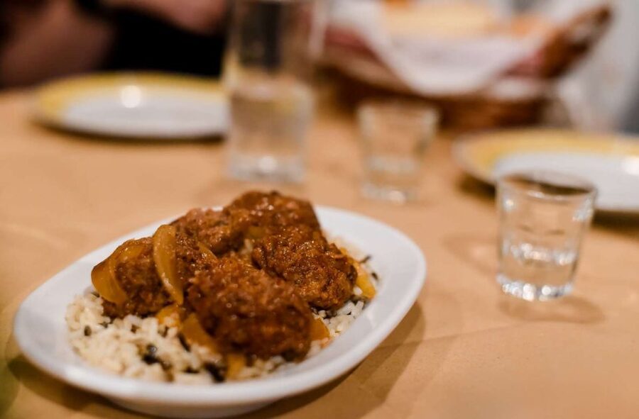 Athens: Premium Food and Wine Tasting Tour in the evening - Key points at a glance