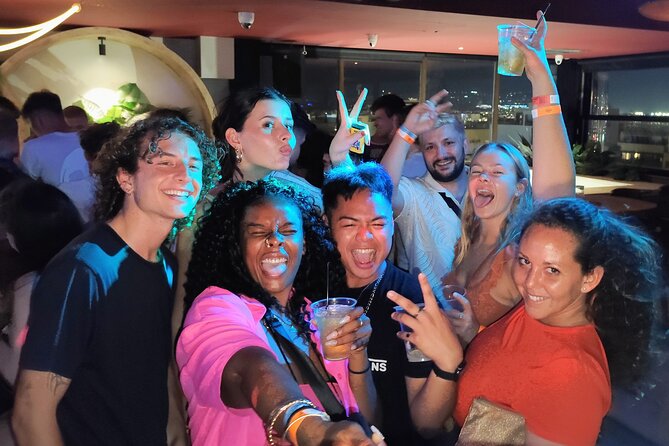 Athens Pub Crawl with 1hr Open Bar & VIP Nightclub Access - Who should book this crawl