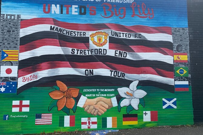 Award Winning Exclusive 2 Hr Private Belfast Black Taxi Cab Tour - Falls Road and the Bobby Sands mural