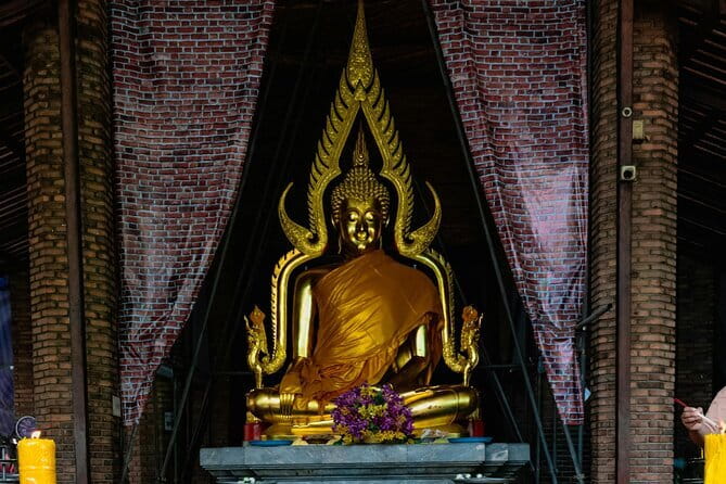 Ayutthaya Heritage Private Charter Exclusive Temple Tour - Wat Phanan Choeng and its 19-meter Buddha