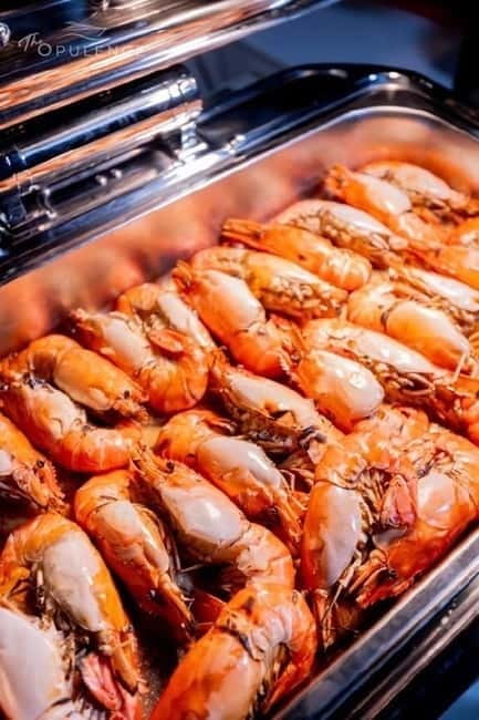 Bangkok: Opulence Luxury River Dinner Cruise - Wat Arun, the Grand Palace, and the Riverside Sights