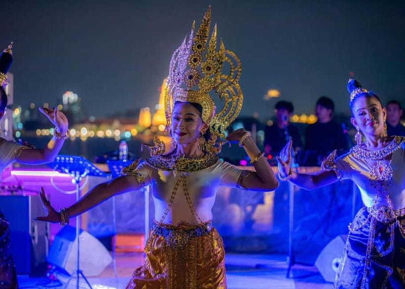 Bangkok: The Newest Luxury 5-Star Bangkok Chao Phraya Cruise - Service is a strong part of the experience