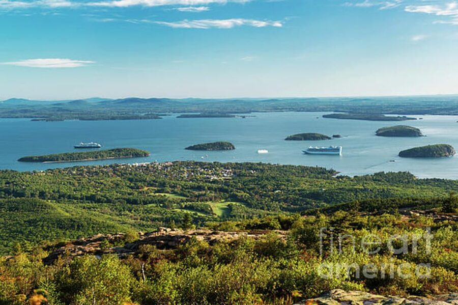 Bar Harbor Premium Driving Tour With Thunder Hole & Acadia - Thunder Hole and the Atlantic’s force