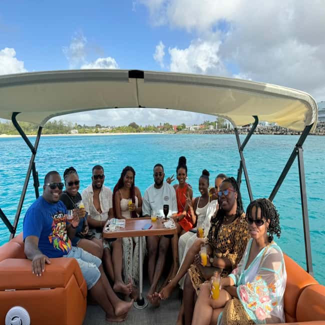 Barbados -Luxury Cruise with Lunch and Open Bar - Four hours along Barbados’s West Coast