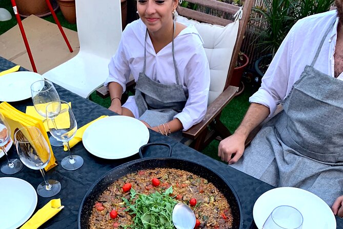 Barcelona Authentic Paella and Sangria Cooking Class - Starting with cava at Carrer de Badajoz