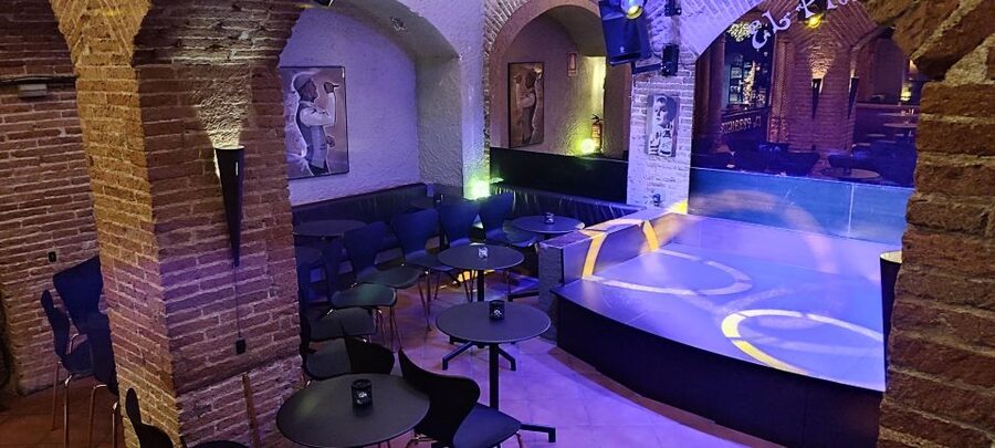 Barcelona: Exclusive Flamenco Show at El Paraigua with Drink - Who will enjoy this Barcelona flamenco show
