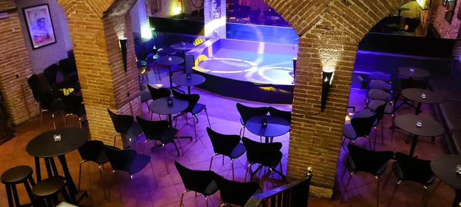 Barcelona: Exclusive Flamenco Show at El Paraigua with Drink - Booking and cancellation details