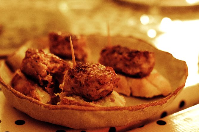 Barcelona Gothic Quarter VIP Tapas & Wine Tour - Starting beside Barcelona’s Roman past