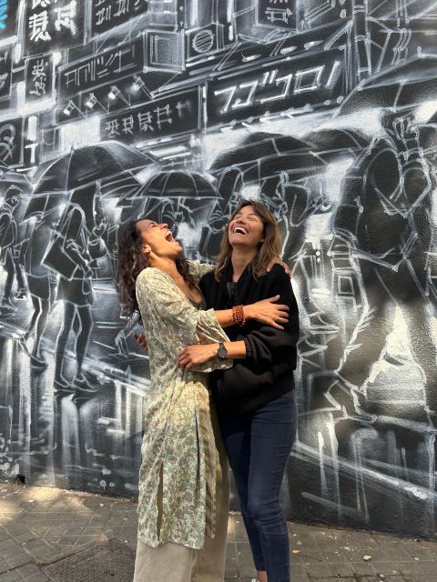 Barcelona: Insider Street Art Tour with Private Studio Visit - Key points at a glance