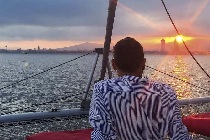 Barcelona: Luxury Catamaran Sunset Cruise - Practical advice before you go