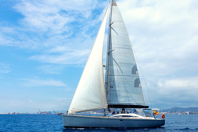 Barcelona Luxury Yacht Cruise – Day or Sunset, Open Bar & Snacks - Who will enjoy this cruise most?