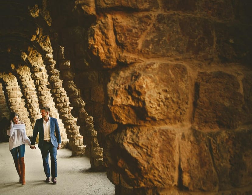 Barcelona: Photo Shoot + Exclusive Video of the Best Moments - Parc de la Ciutadella: room for movement