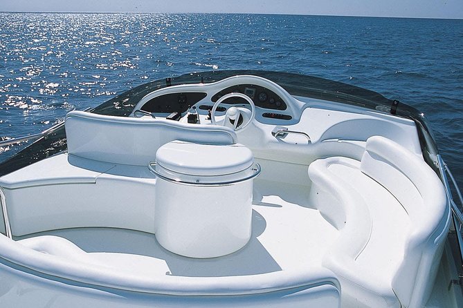 Barcelona Private Luxury Yacht Tour - What the $724.09 price really buys